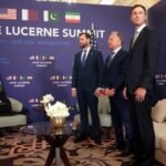 مسؤولون أمريكيون ينتظرون لقاء رئيس الوزراء الباكستاني في سويسرا، في سياق المفاوضات الإيرانية الأمريكية.