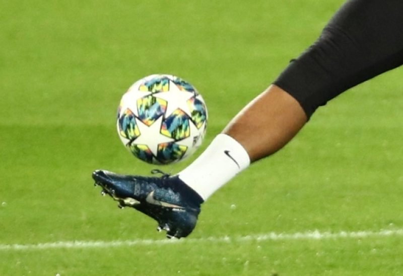 صورة للرئيس التنفيذي لرابطة الدوري الإنجليزي تريفور بيرش