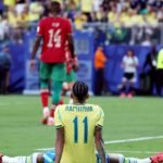 صورة لملعب كرة قدم خلال مباراة في كأس العالم 2026، تعكس الإثارة والتنافسية في البطولة الموسعة.