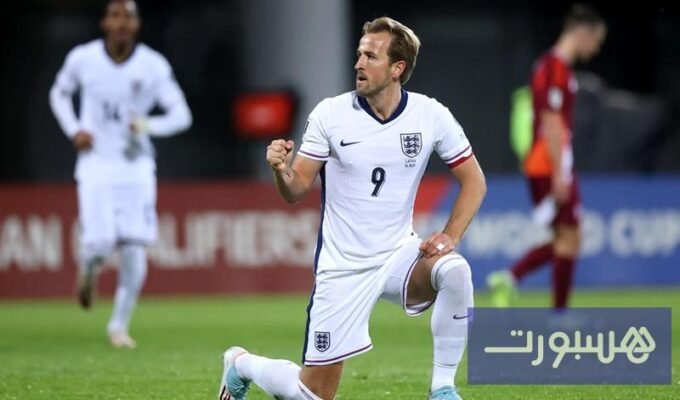 صورة لهاري كين بقميص منتخب إنجلترا يعبر عن طموحه للفوز بكأس العالم والكرة الذهبية