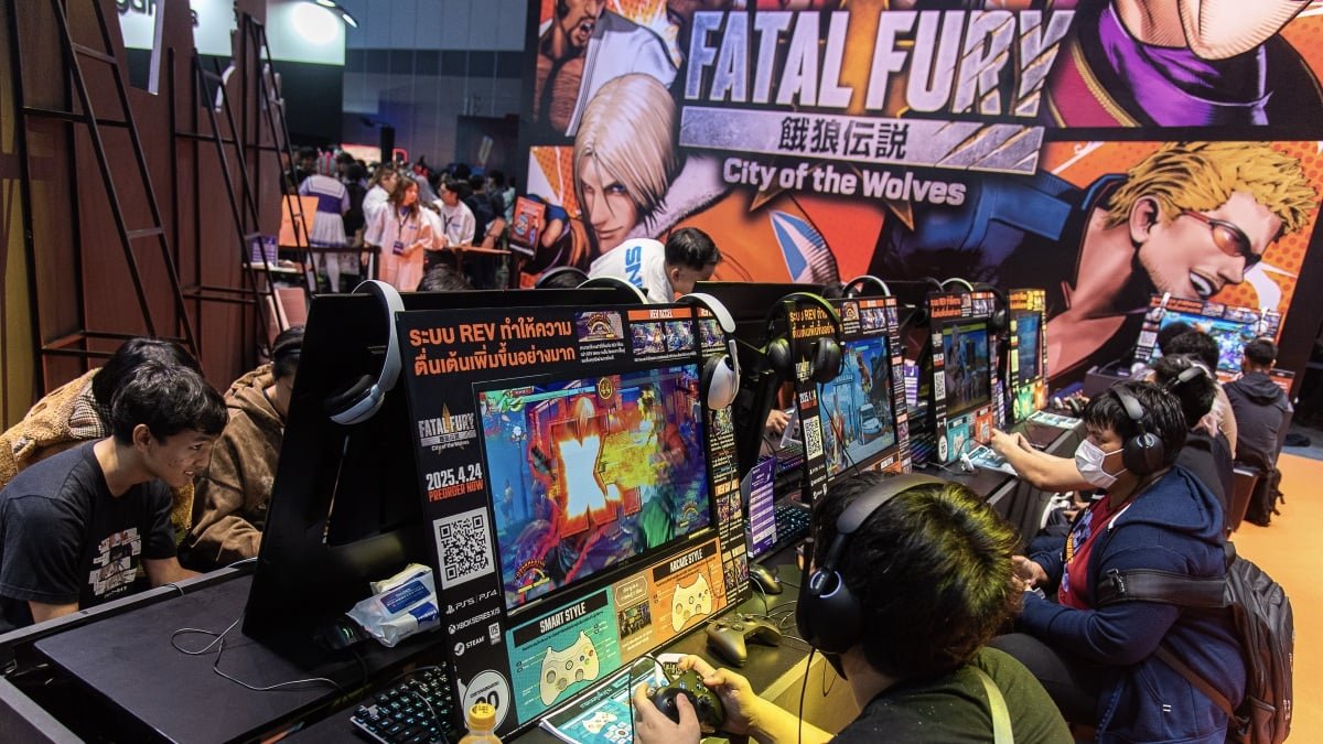 Promotional image for Fatal Fury, showing characters Terry and Andy Bogard, representing the fighting game's transition to a movie adaptation.