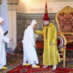 Sa Majesté le Roi Mohammed VI préside la cérémonie de prestation de serment des nouveaux membres de la Cour Constitutionnelle au Palais Royal de Rabat, un événement marquant le renouvellement d'un tiers de l'institution.