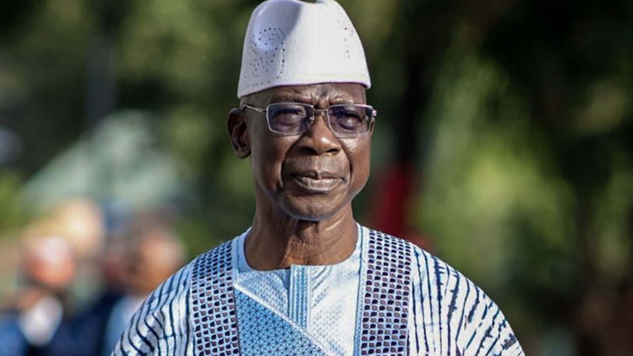 Aboubacar Sidiki Camara, dit Idi Amin, à Conakry, en décembre 2025.