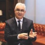 Nizar Baraka, ministre de l'Équipement et de l'Eau, présentant la stratégie hydrique du Maroc lors du MAP Town Hall.