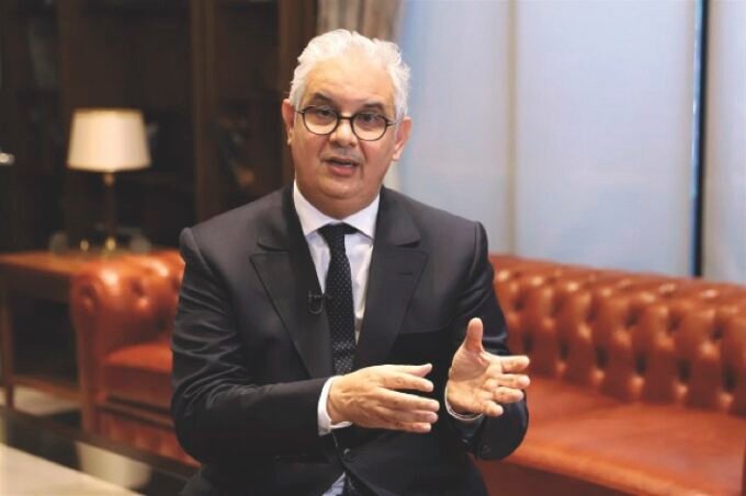 Nizar Baraka, ministre de l'Équipement et de l'Eau, présentant la stratégie hydrique du Maroc lors du MAP Town Hall.