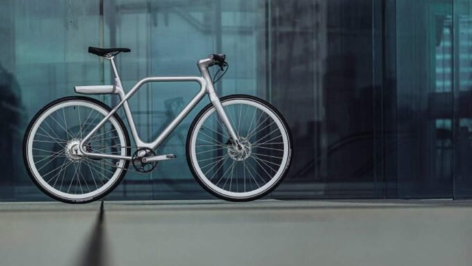 Angell : L'Odyssée Chaotique d'un Vélo Électrique, Entre Ambition Brisée et Colère des Consommateurs