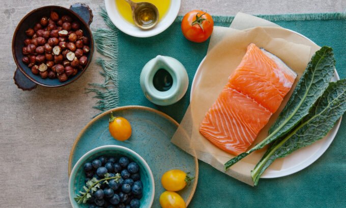 The Unifying Secret to Brain Health: What Four Diverse Diets Share 9 A diverse array of healthy foods representing various dietary patterns, symbolizing brain health and nutrition.