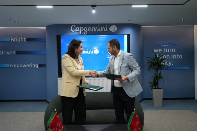 Capgemini et La French Tech Casablanca : Alliance Stratégique pour le Maroc Digital 2030 9 Signature du partenariat entre Capgemini Maroc et La French Tech Casablanca, avec Badra Hamdaoua et William Simoncelli.