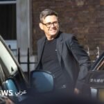 آندي بيرنهام يتولى رئاسة الحكومة البريطانية: تحديات وآفاق المرحلة الجديدة 8 صورة لآندي بيرنهام، رئيس الوزراء البريطاني الجديد، عند وصوله إلى داونينغ ستريت.