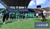 صورة للاعبي المنتخب المغربي خلال حصة تدريبية في ملعب هيوستن دينامو أند داش استعدادًا لمواجهة كندا في كأس العالم 2026.