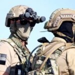 واشنطن تدرس خياراً عسكرياً معقداً للاستيلاء على اليورانيوم الإيراني 3 جنود من القوات الخاصة الأمريكية في مهمة محتملة داخل منشأة نووية إيرانية.