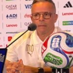الناخب الوطني محمد وهبي واللاعب إبراهيم دياز في المؤتمر الصحفي للمنتخب المغربي
