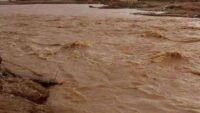 صورة توضيحية لسيول جارفة جراء أمطار غزيرة