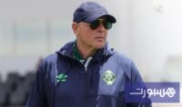 صورة للمدرب نصر الدين نابي وهو يوجه رسالة إلى جماهير الرجاء الرياضي عبر منصات التواصل الاجتماعي.