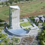 Vue aérienne du chantier du nouvel hôpital Ibn Sina à Rabat, illustrant l'avancement des travaux électriques.
