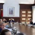 Vue panoramique de Rabat avec des bâtiments gouvernementaux, symbolisant les nominations au sein du Conseil de gouvernement marocain.