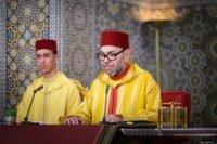 Le Roi Mohammed VI prononçant le Discours du Trône 2026, soulignant l'importance de la finance pour le développement économique du Maroc.