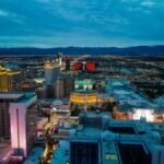 Sun Belt Surge: America's Top 10 Cities Luring Homebuyers in 2026 8 A vibrant Sun Belt city skyline with residential homes, symbolizing the top destinations for US homebuyers in 2026.