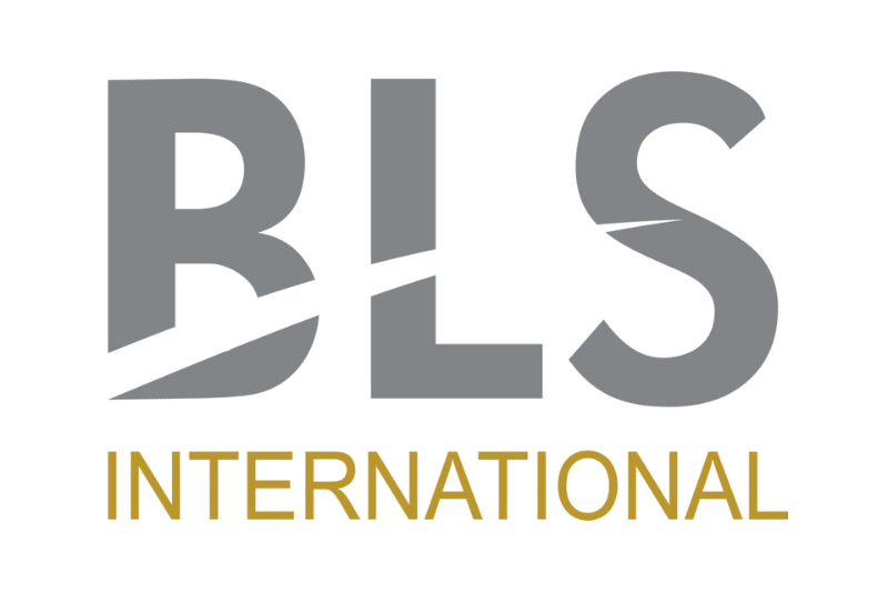 Un écran d'ordinateur affichant une interface de prise de rendez-vous pour les visas, symbolisant la digitalisation et la sécurité renforcée des services de BLS International au Maroc.