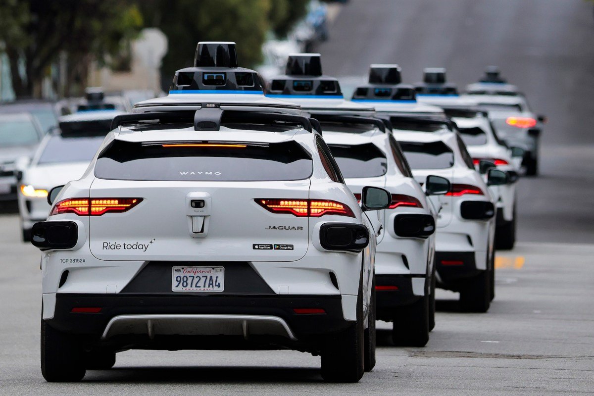 Waymo's San Francisco Robotaxis Briefly Grounded by Power Outage, Sparking Regulatory Debate 3 Waymo autonomous vehicle operating on a San Francisco street during daylight hours.