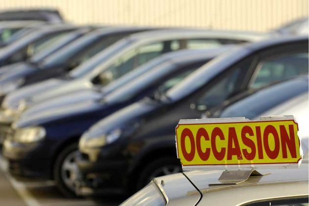 Acheter une voiture d’occasion au Maroc : les vérifications indispensables avant de signer 9 Inspection détaillée d'une voiture d'occasion au Maroc avant la signature de l'achat