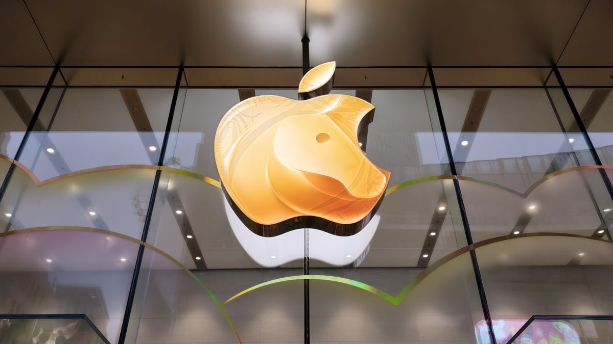 A collage of Apple and Android devices, symbolizing the expanded trade-in program.