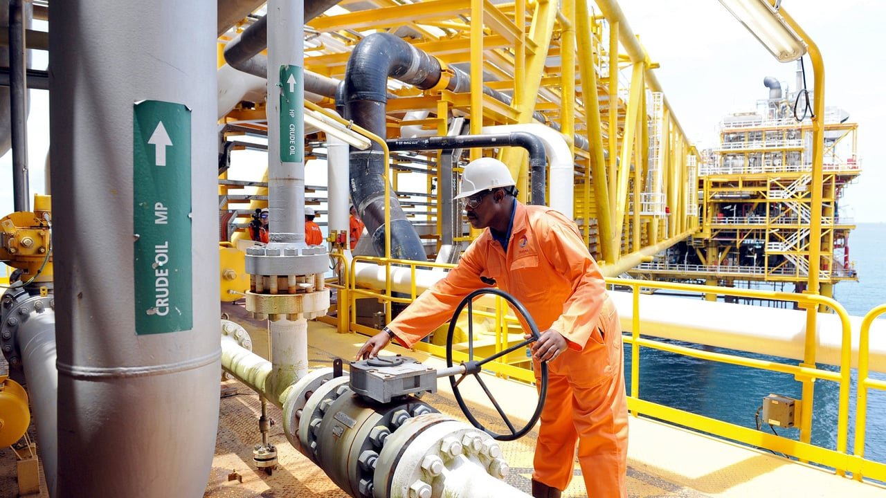 Détroit d'Ormuz : La Crise Géopolitique, Manne Inattendue pour les Géants du Pétrole et l'Afrique 1 crise d'Ormuz