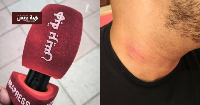 صورة توضيحية لصحفي يقوم بواجبه المهني في منطقة حدودية