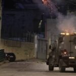 آليات عسكرية إسرائيلية تنتشر في مدينة نابلس بالضفة الغربية المحتلة.