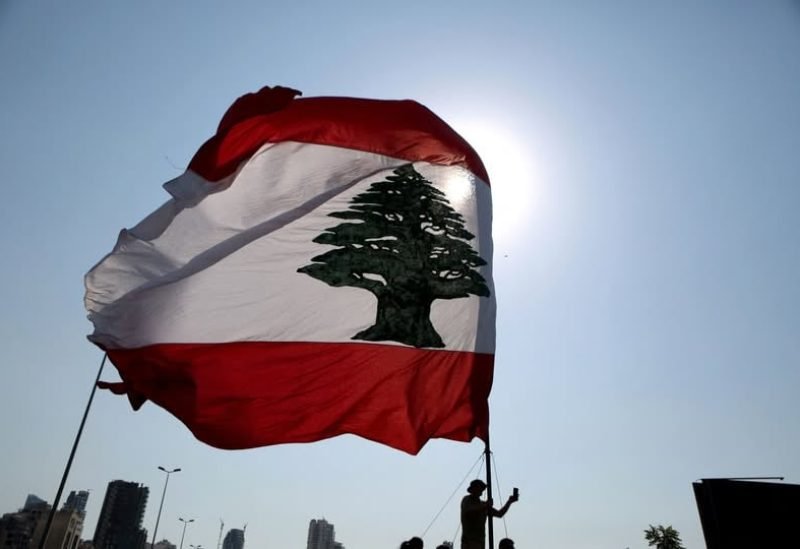خريطة توضح الحدود البحرية المتنازع عليها بين لبنان وإسرائيل، مع إشارة إلى الأطراف الدولية المشاركة في المفاوضات.