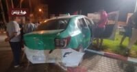 صورة لحادث سير بين سيارة أجرة وسيارة أجنبية في جرسيف