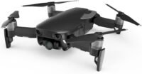 Un drone de la société chinoise DJI, symbole de la domination étrangère sur le marché.