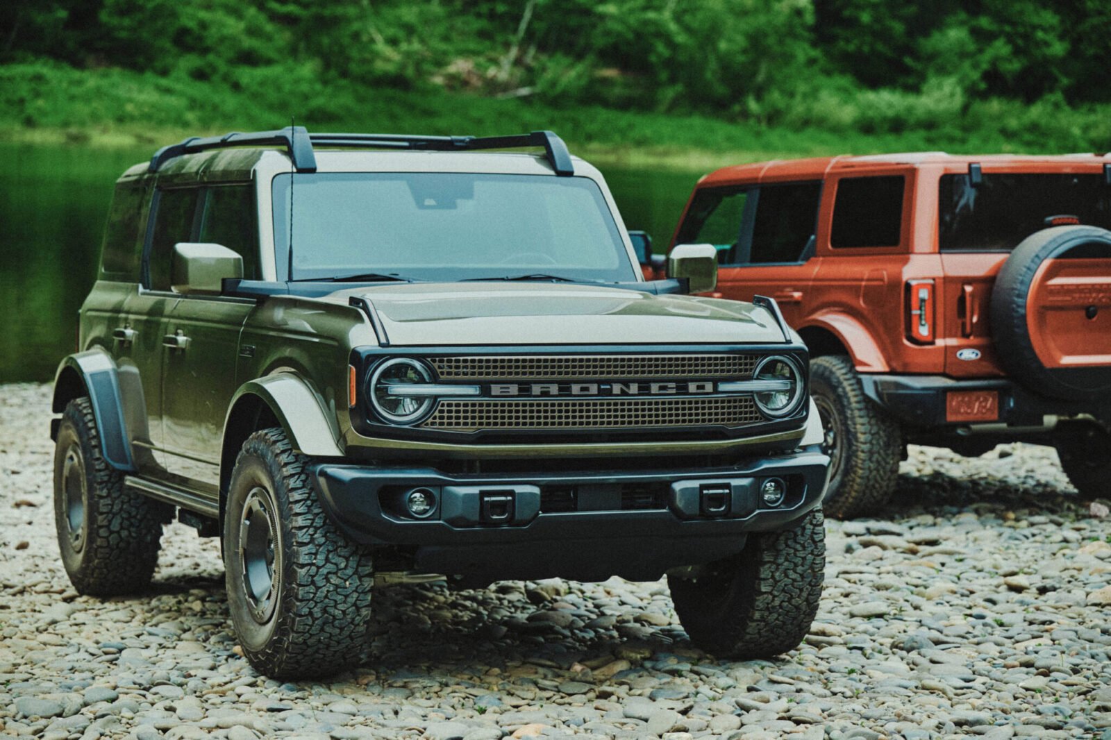 Ford Bronco Filson interior with perforated quilted leather and custom saddlebags, showcasing premium, rugged design.