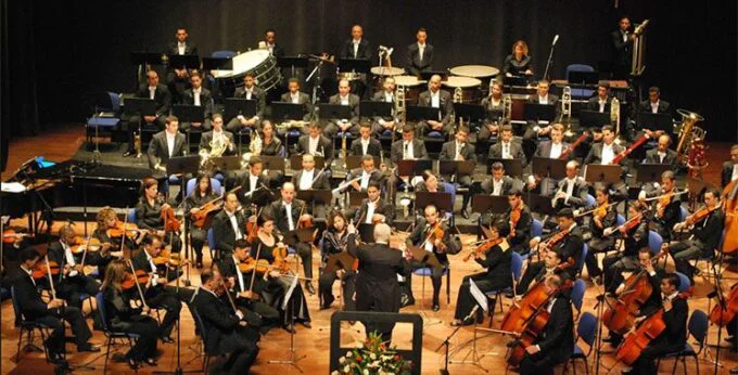 M'diq en Symphonie : L'Orchestre