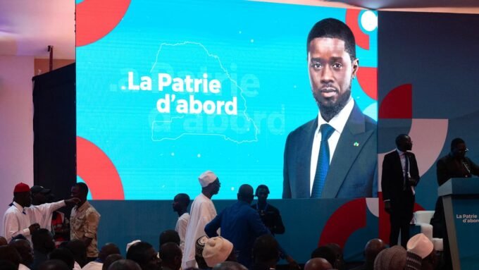 Sénégal : Bassirou Diomaye Faye cherche-t-il