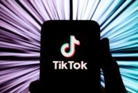 TikTok logo with payment icons, symbolizing the platform's expansion into peer-to-peer financial services.