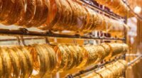 صورة لسبائك ذهبية ترمز لاستقرار أسعار الذهب في السعودية وسط التوترات الإقليمية.