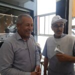 صورة تجمع مرشحين من حزبي العدالة والتنمية والتجمع الوطني للأحرار في مقهى بسيدي يحيى زعير