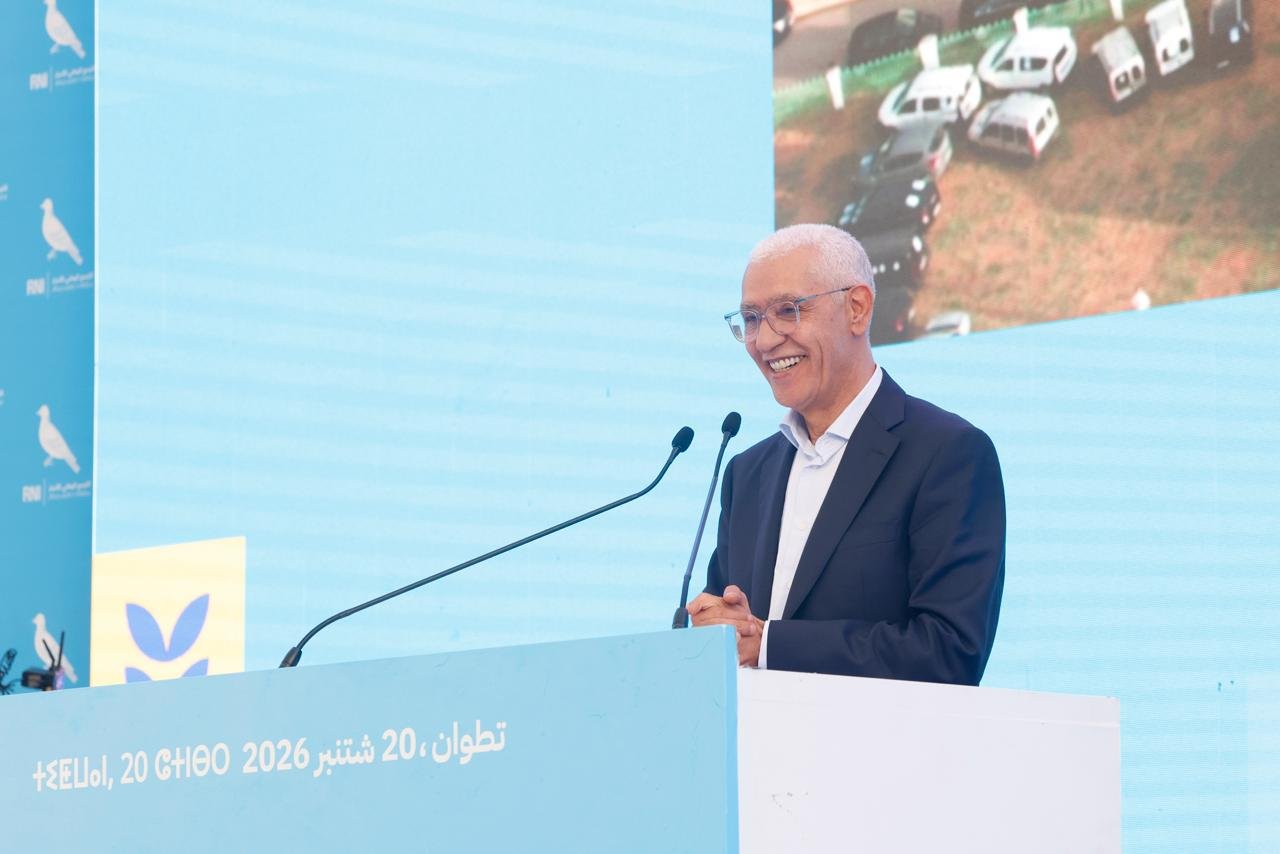 صورة لراشيد الطالبي العلمي خلال مهرجان خطابي لحزب التجمع الوطني للأحرار في تطوان