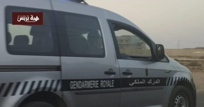 عناصر الدرك الملكي توقف شخصين متهمين بالنصب في تاهلة.