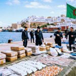 شاحنة تابعة لشركة وطنية جزائرية تم ضبطها محملة بكميات كبيرة من الكوكايين والبريغابالين، في إشارة إلى قضية تهريب المخدرات الأخيرة.