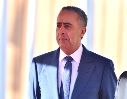 صورة لمقر انتخابي أو صندوق اقتراع في إقليم أزيلال، المغرب، تعكس أجواء الانتخابات التشريعية الأخيرة.