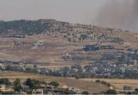 صورة جوية لموقع علي الطاهر الاستراتيجي في جنوب لبنان بعد سيطرة القوات الإسرائيلية عليه.