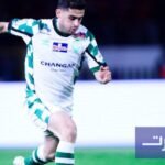 اللاعب محمد فيصل أبو زريق "شرارة" بقميص الرجاء الرياضي