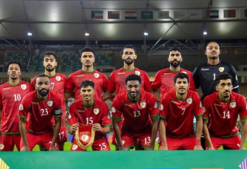 لحظة إعلان تأهل منتخب عمان لنصف نهائي كأس الخليج 27 بالقرعة