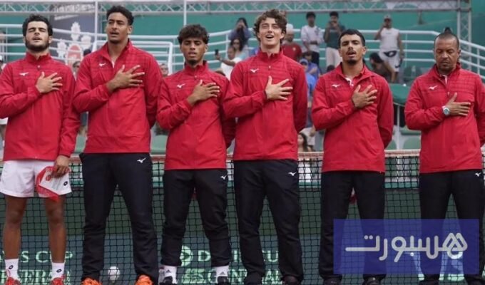 فريق التنس المغربي يحتفل بالفوز في كأس ديفيس ضد نيجيريا