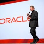 Oracle's Larry Ellison Halts Massive $7.5 Billion Stock Sale 6 Larry Ellison, co-founder and executive chairman of Oracle