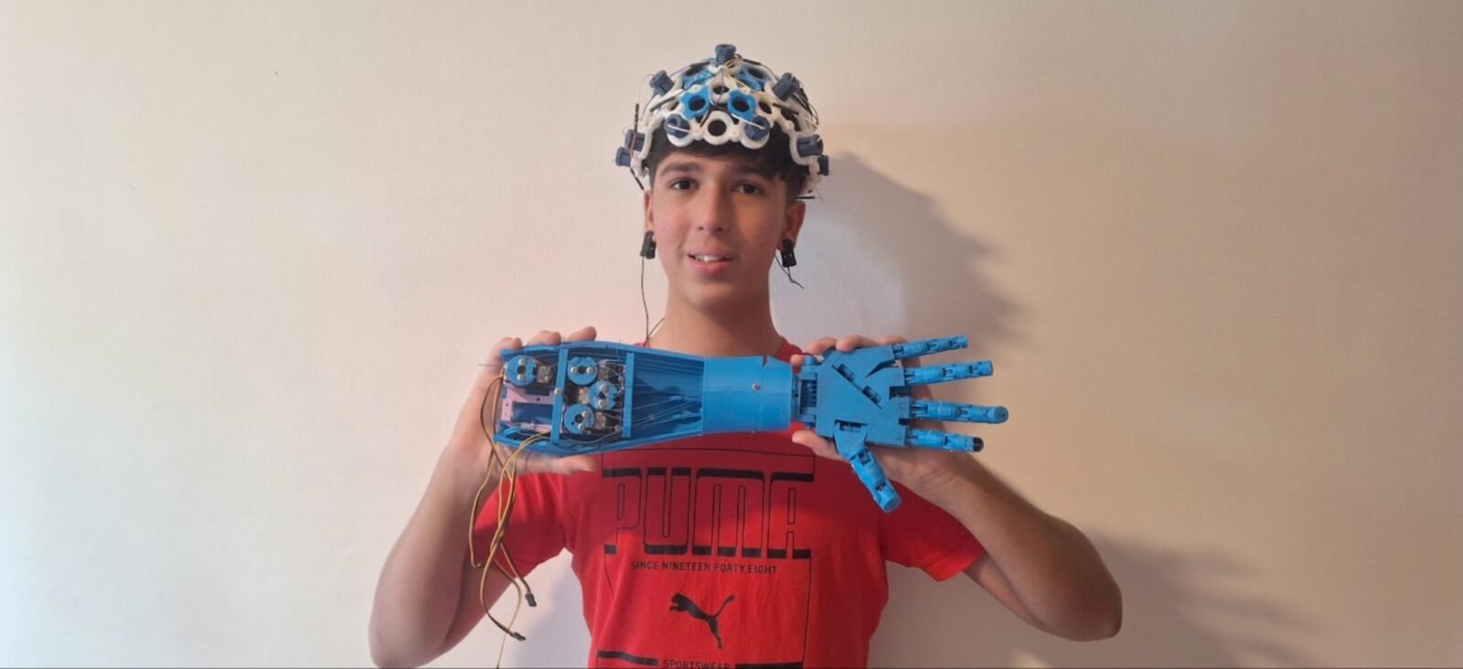 Aarav Sharma's mockup of an Augmented Reality (AR) glasses user interface for his six-command Brain-Computer Interface (BCI) system.