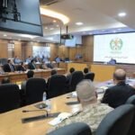 مدير الأمن العام اللواء الدكتور عبيد الله المعايطة يلقي محاضرة في كلية الدفاع الوطني الملكية الأردنية