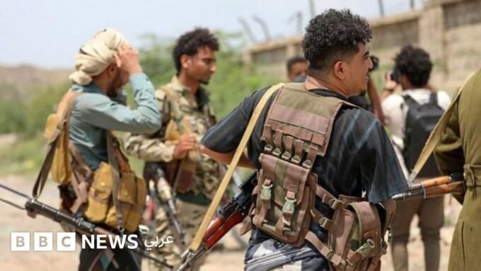 صورة تظهر آثار القصف في اليمن